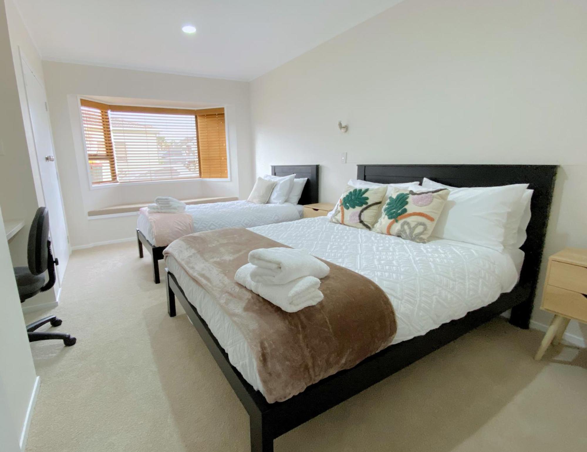 Spacious Retreat With Mountain View Rotorua Extérieur photo